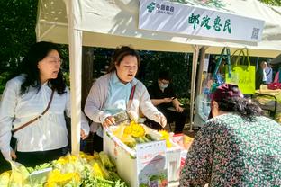 波普：布劳恩能够顶替布鲁斯-布朗的角色 球队很多新秀也都在进步